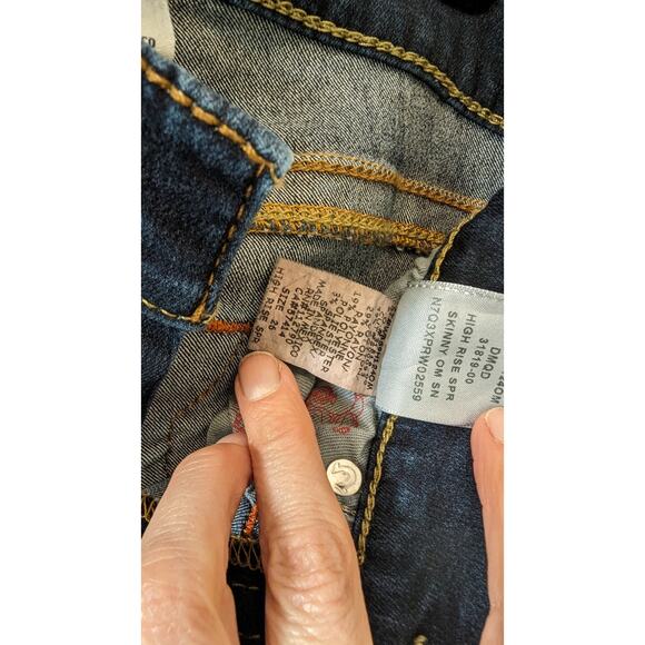 True Religion size 26 High Rise Skinny Dark Jeans - Picture 11 of 16